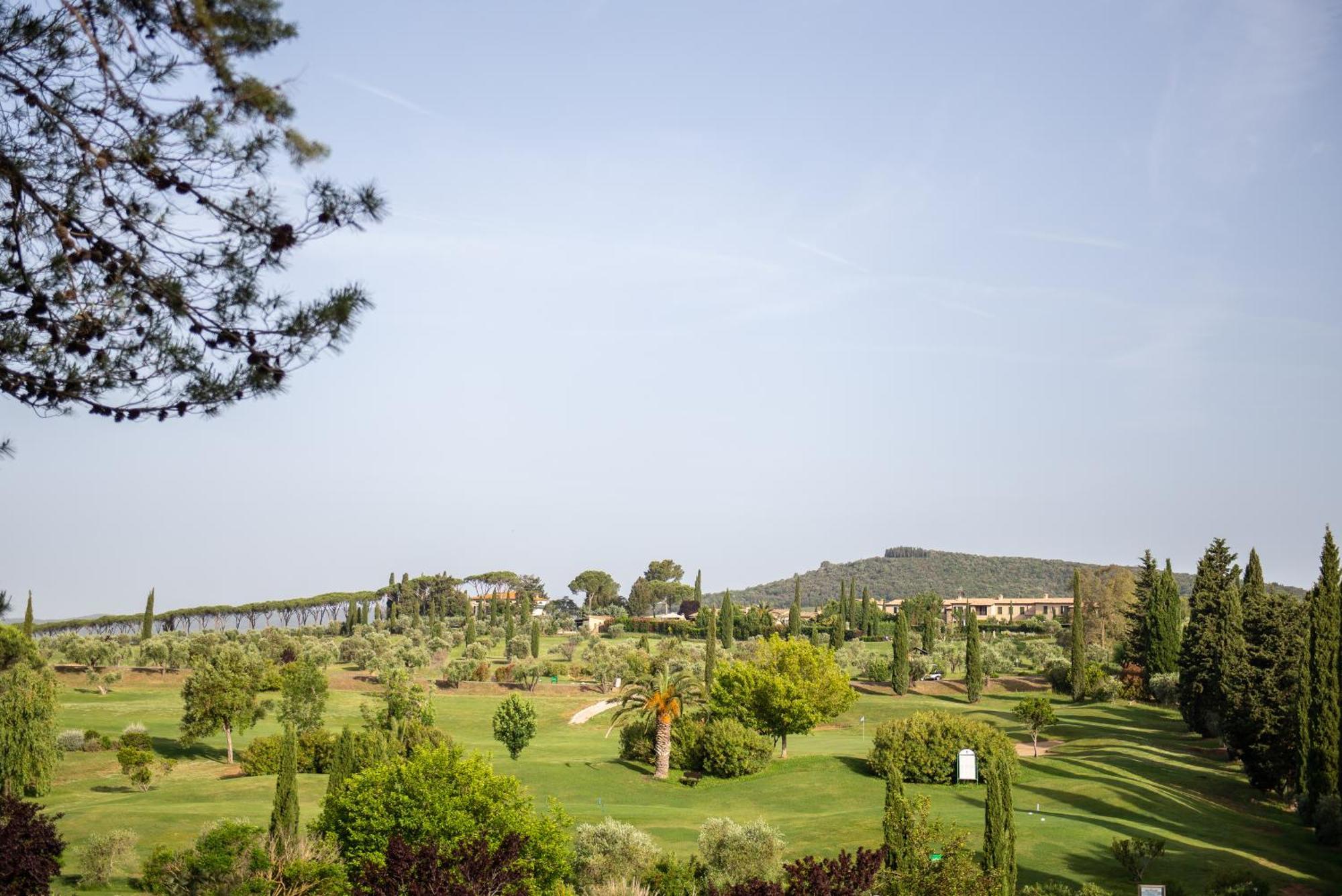 Il Pelagone Hotel & Golf Resort Toscana Gavorrano Bagian luar foto